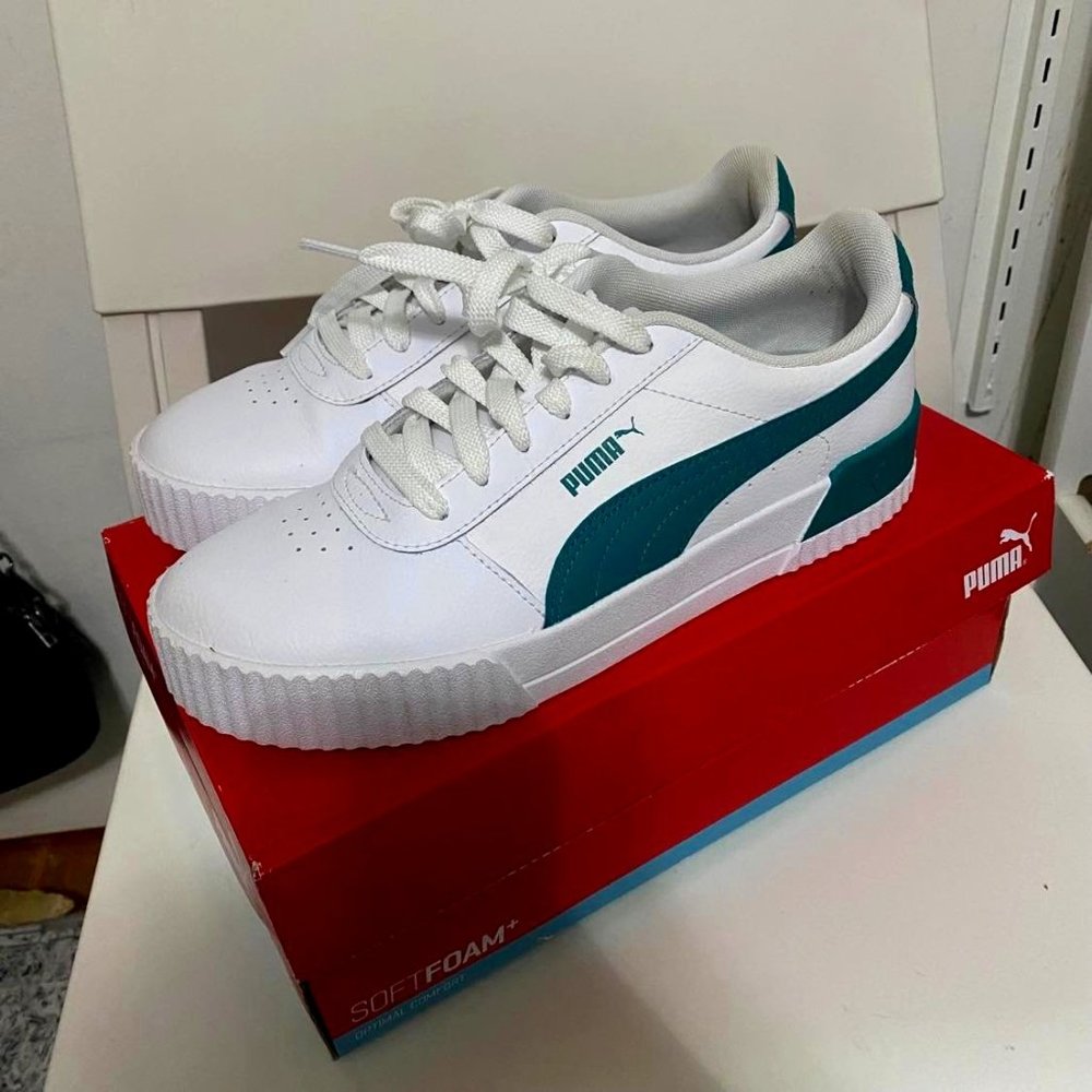 NWT Puma Carina Leather Soft Foam Sneaker